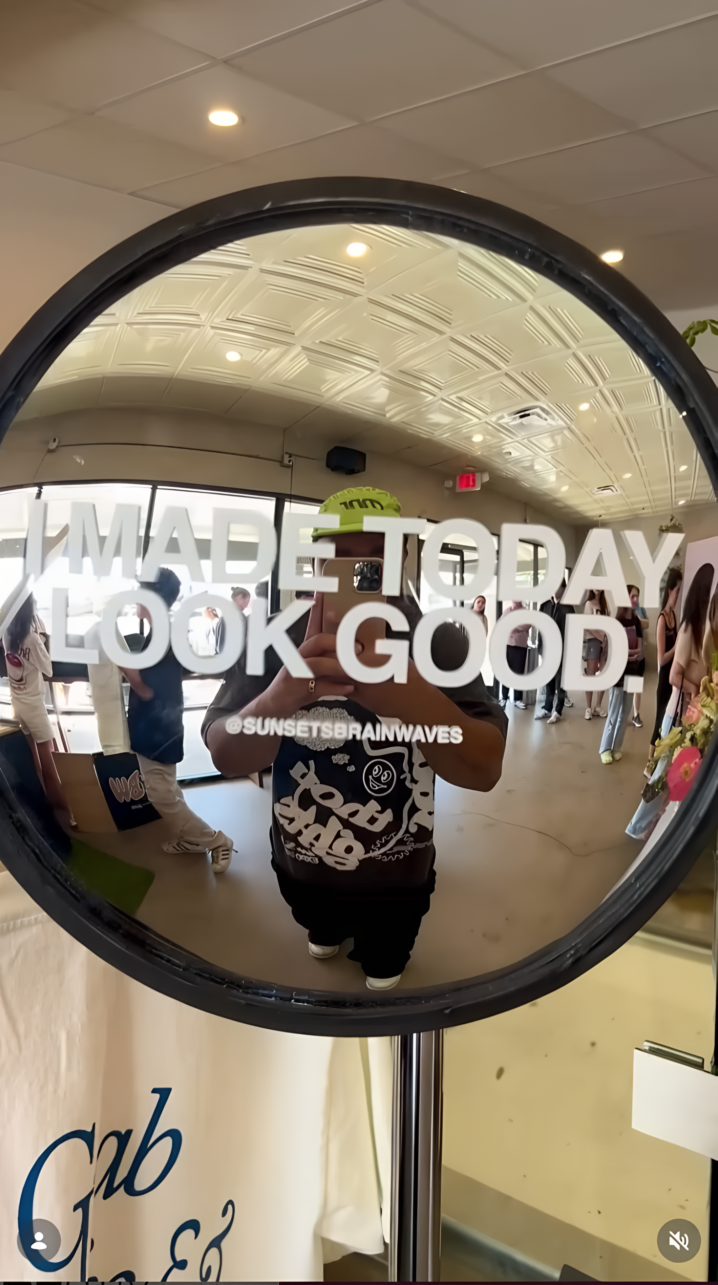 Make Today Look Good tee